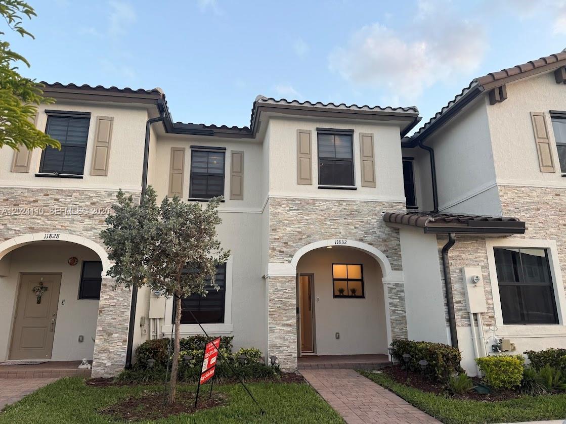 11832 SW 245th Ter, Homestead FL 33032
