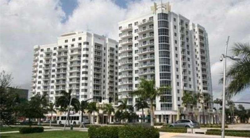 1830 RADIUS Drive # 720, Hollywood FL 33020