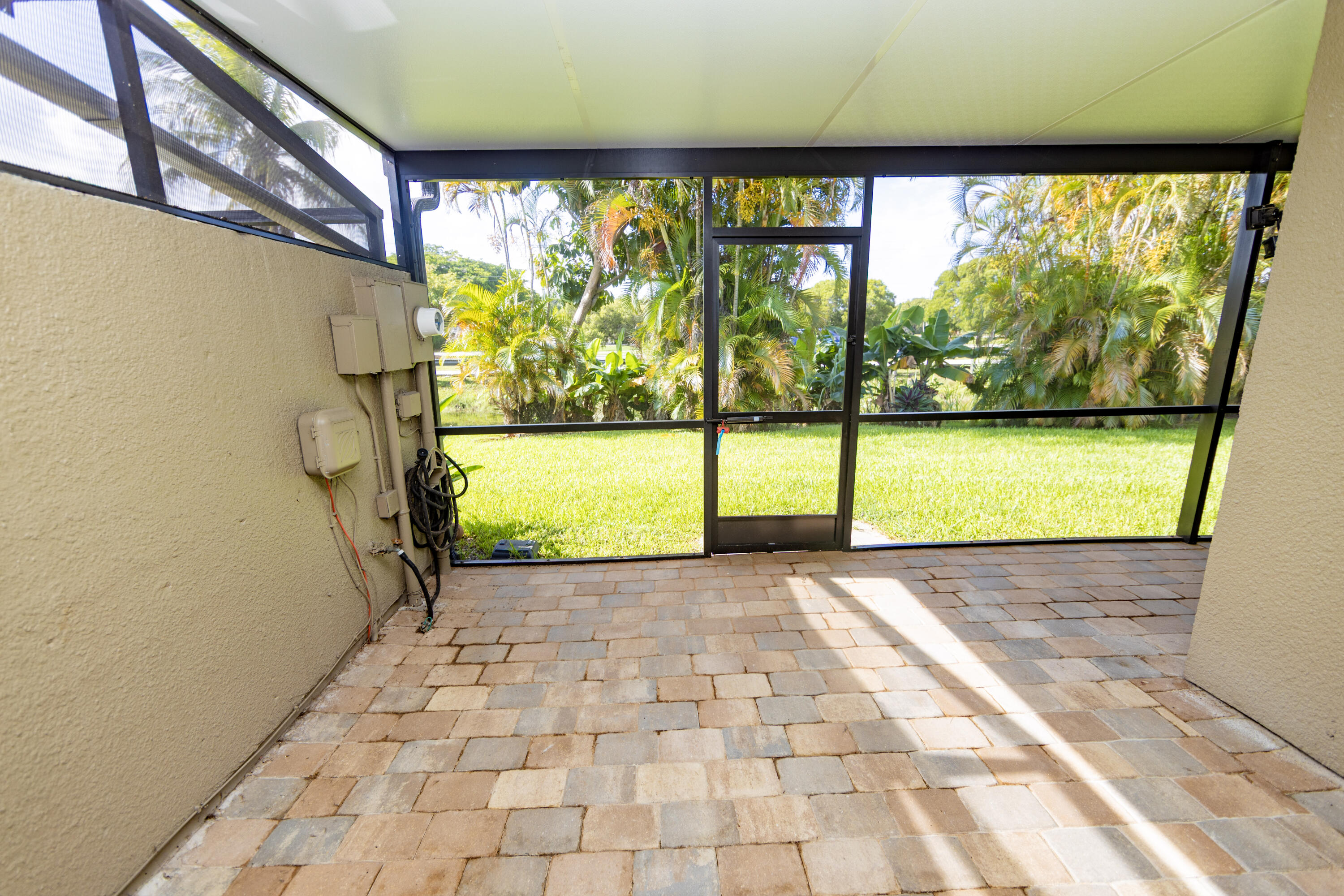 11060 S LAKEVIEW Drive # 11060 — Photo 4