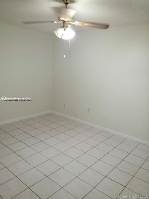 4725 NW 7th St # 3 — Photo 3