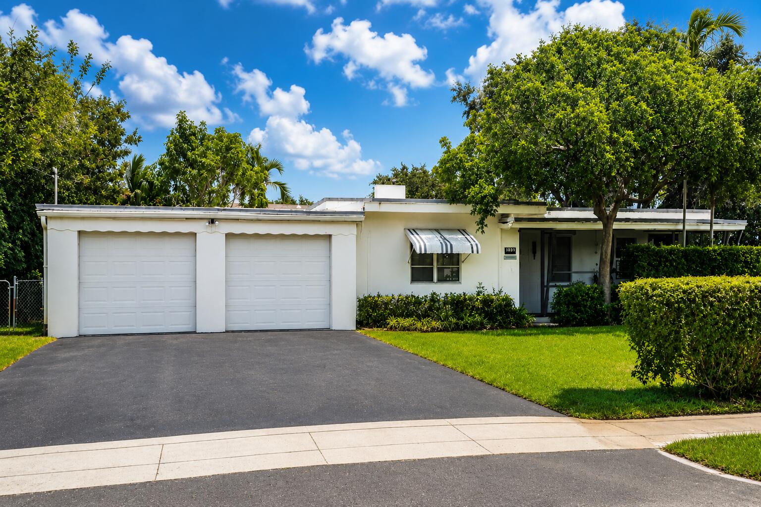 5619 MCKINLEY, Hollywood FL 33021