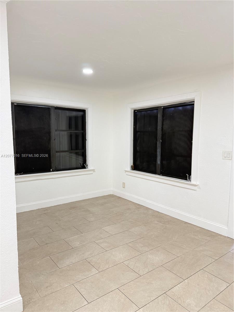 183 Silver Beach Rd — Photo 5
