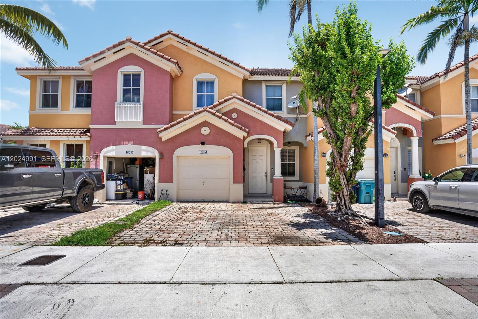 16651 SW 79th Ter, Miami FL 33193