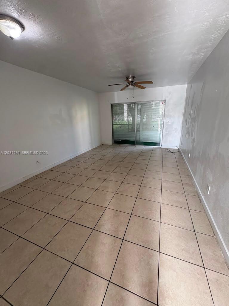 14002 NE 2nd Ct # 2 — Photo 4