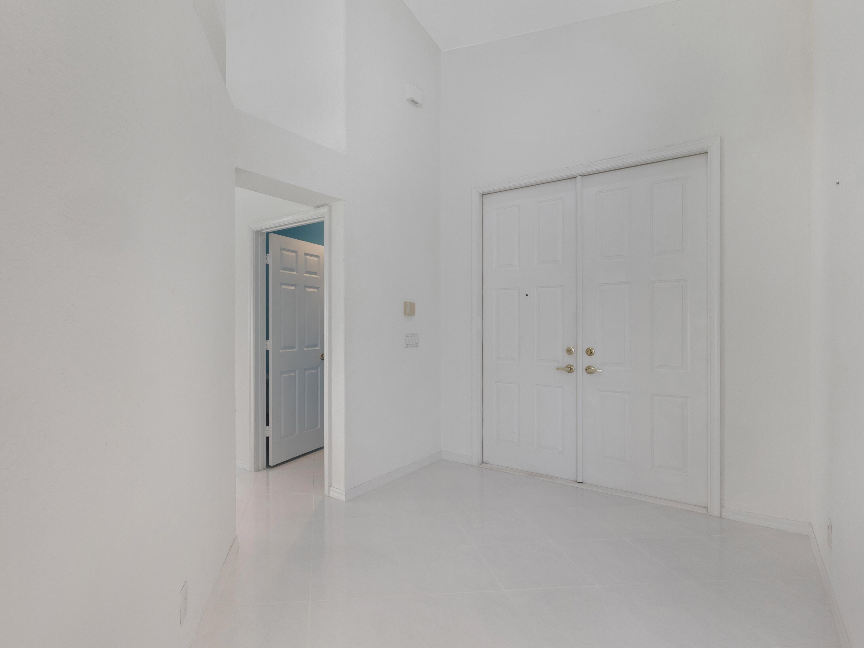 5279 Brookview Drive — Photo 5