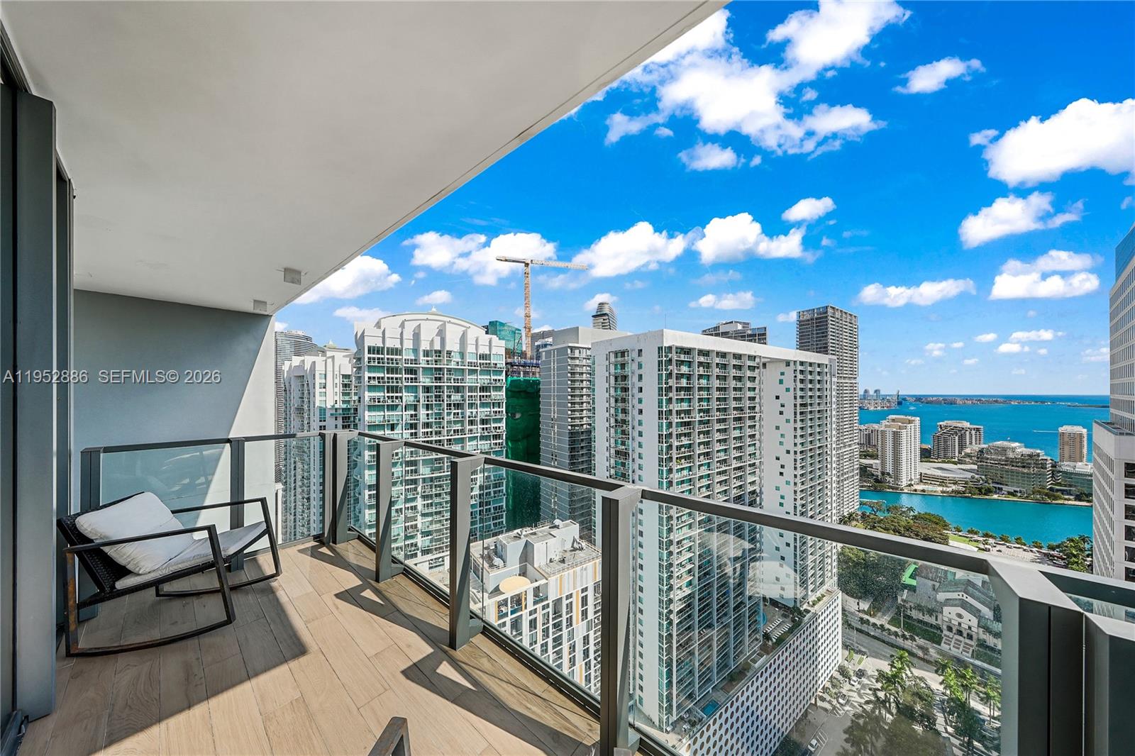 68 SE 6th St # 3309, Miami FL 33131