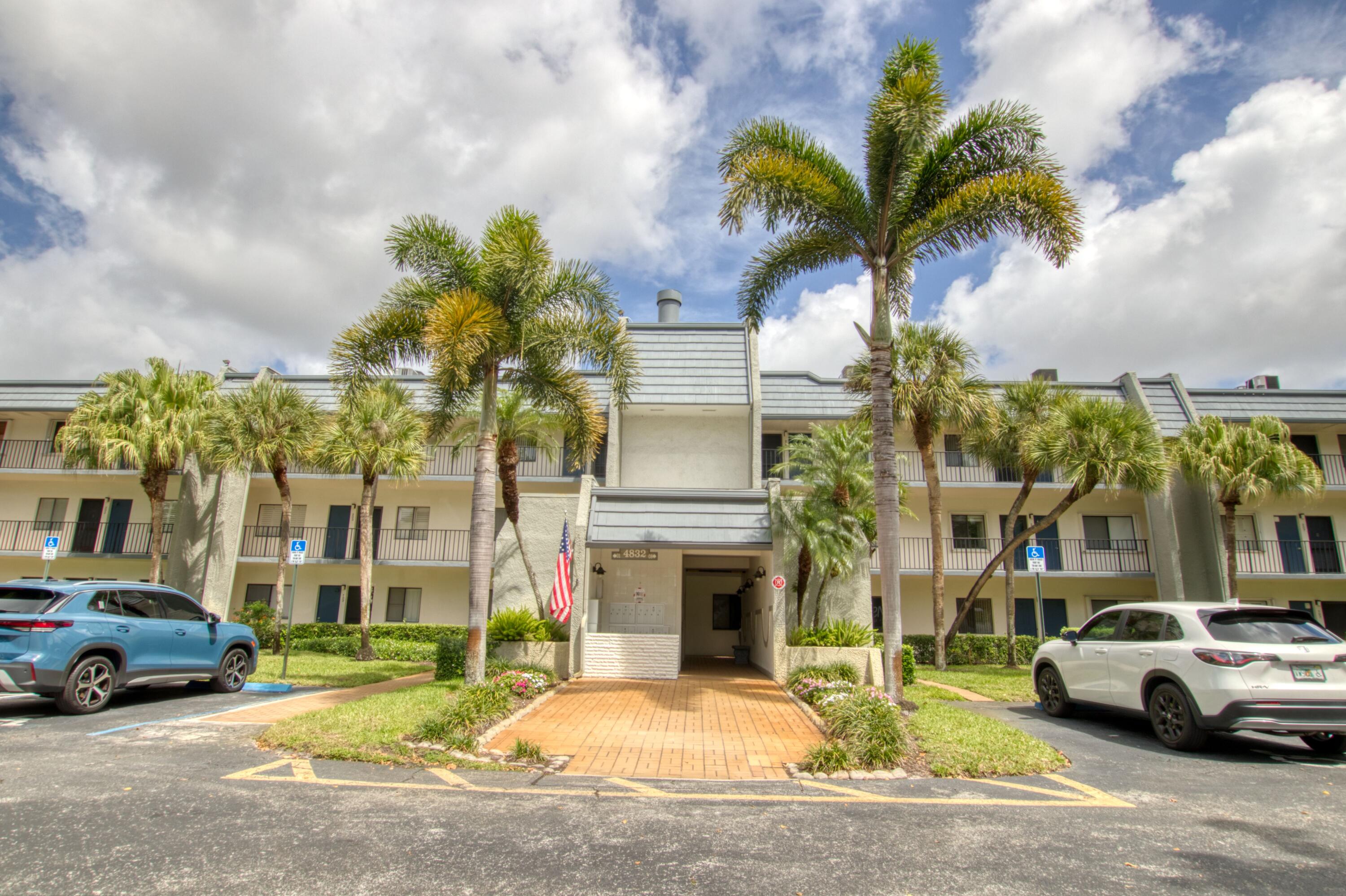 4832 Esedra Court # 204, Lake Worth FL 33467