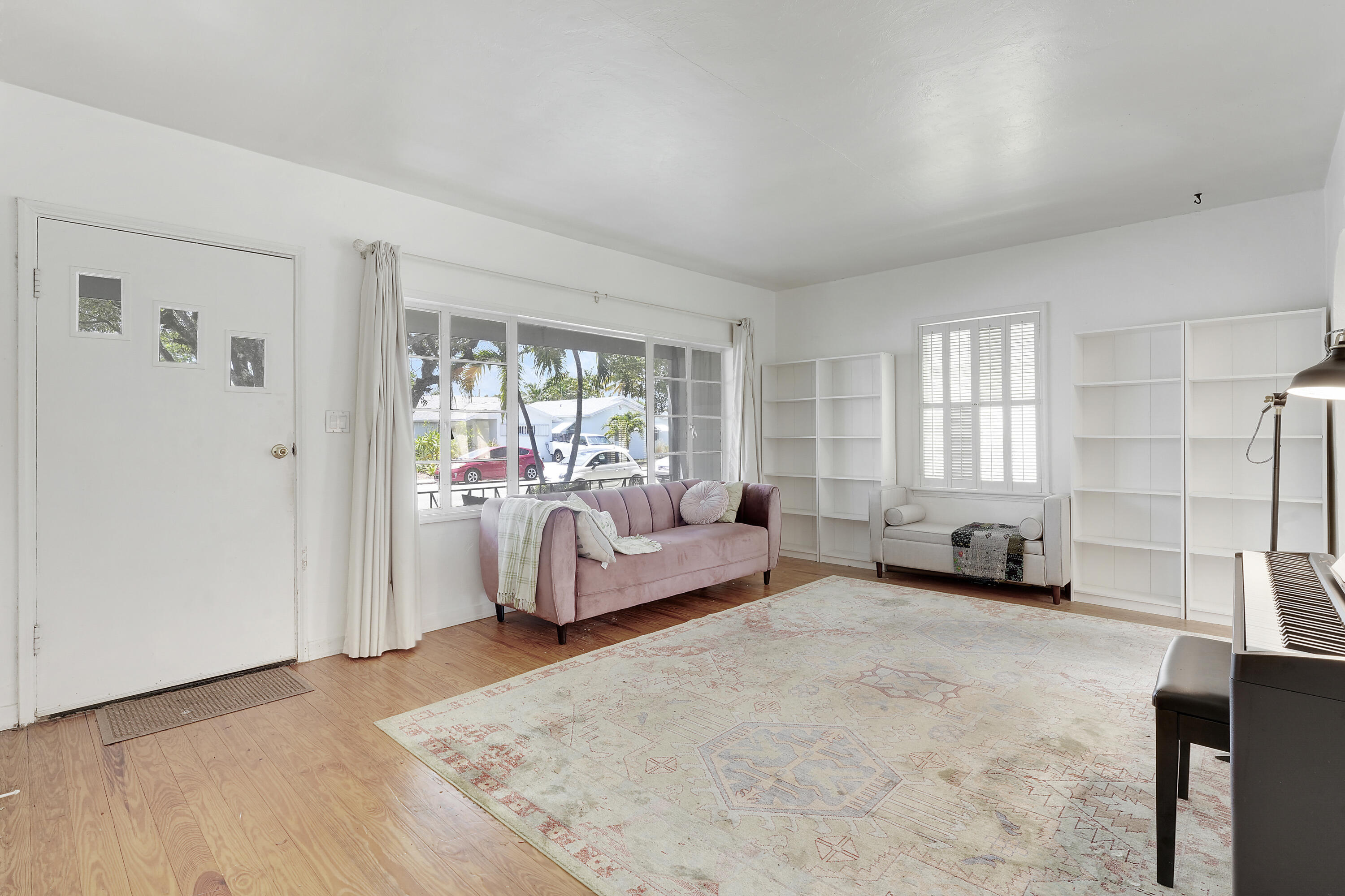 1222 N L Street — Photo 5