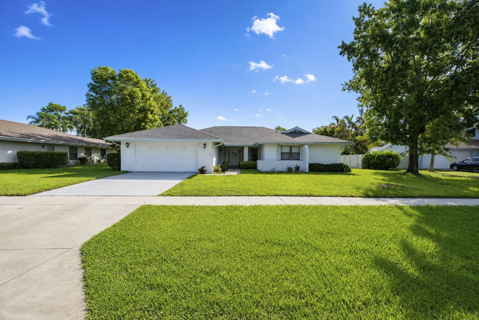 12403 Westhall Place, Wellington FL 33414