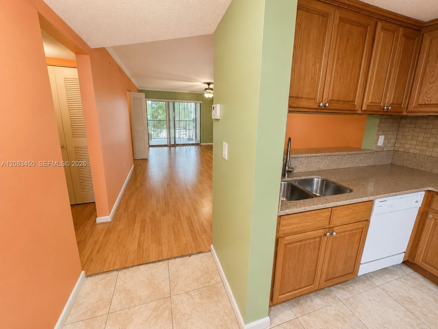 3410 Foxcroft Rd # 314 — Photo 4