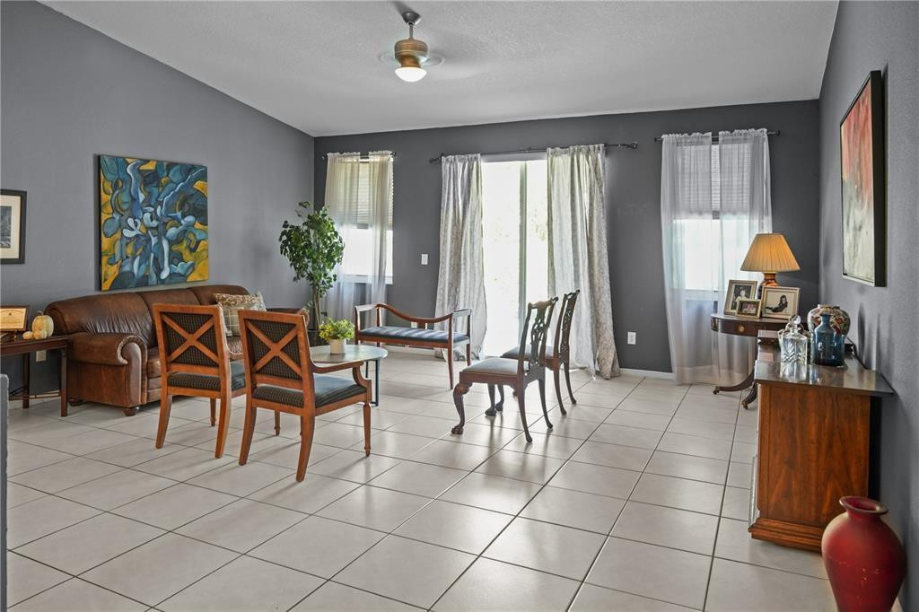 8209 SW 173rd Terrace — Photo 5