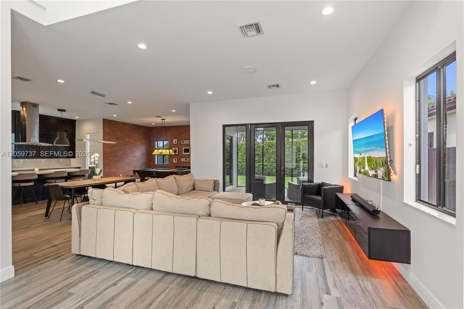 14550 SW 32nd st — Photo 5