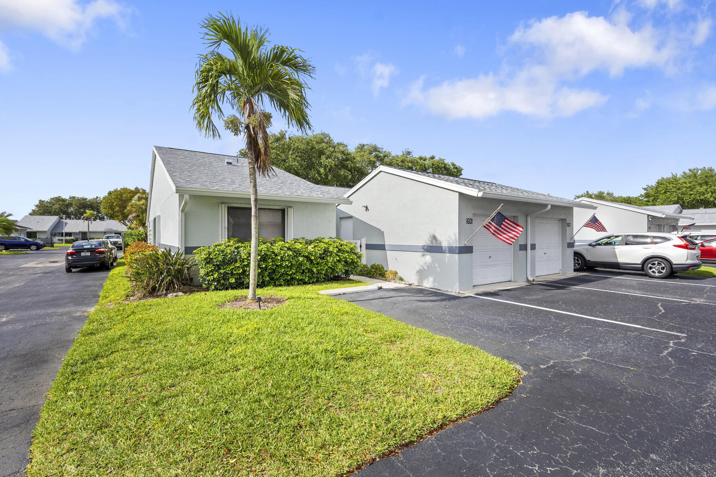 2640 Gately Drive W # 1601, West Palm Beach FL 33415