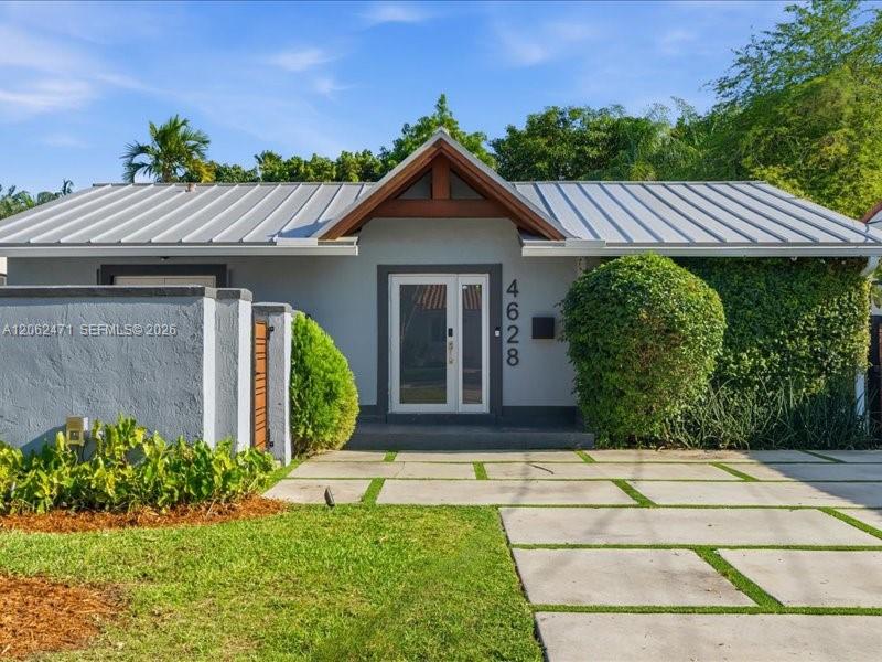 4628 SW 10th St # 4628, Miami FL 33134