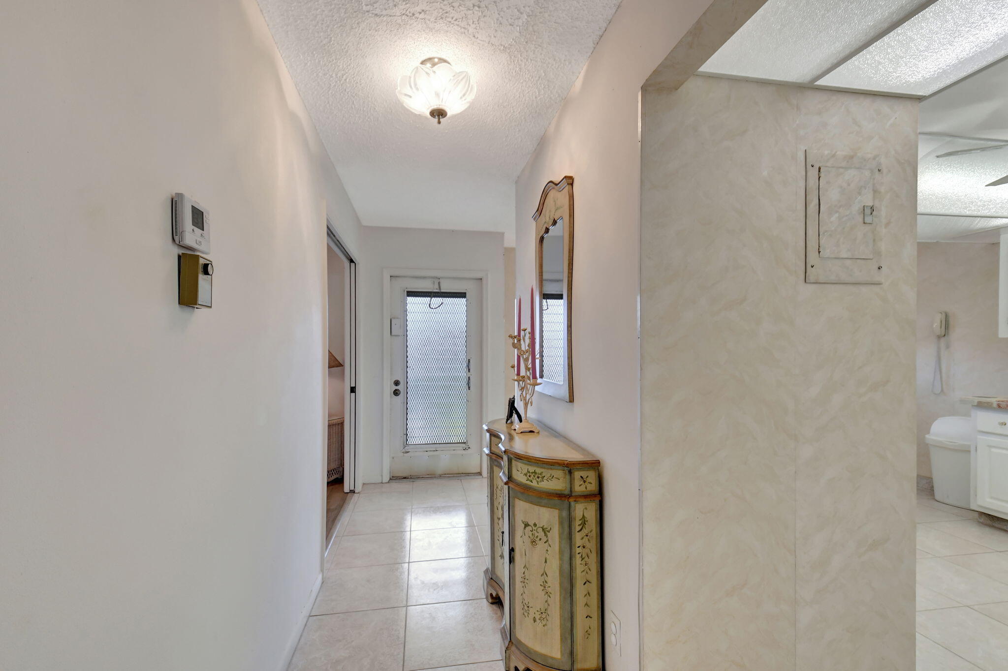 1670 NW 18TH Avenue # 202 — Photo 3
