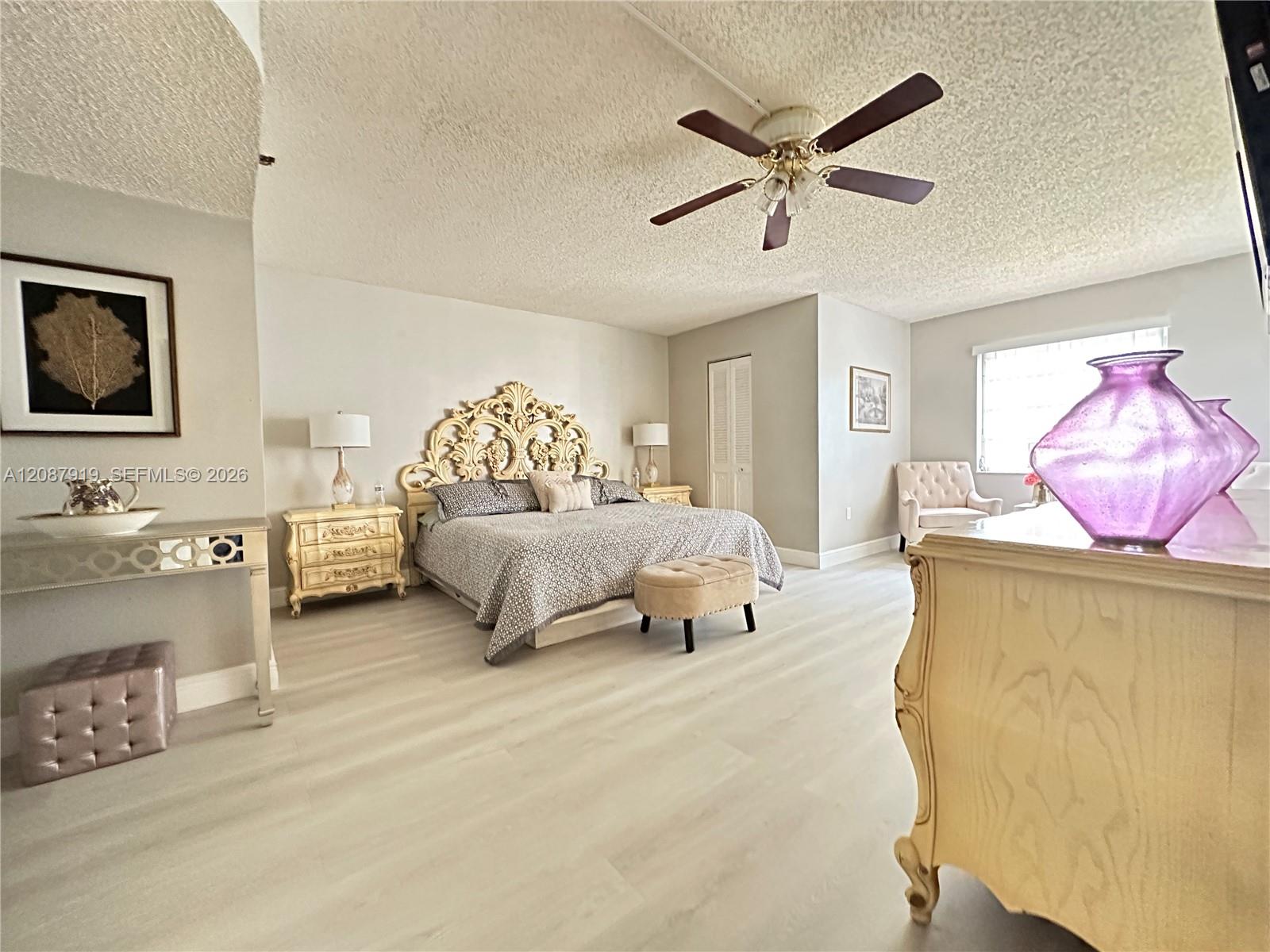 3910 Inverrary Blvd # B — Photo 3