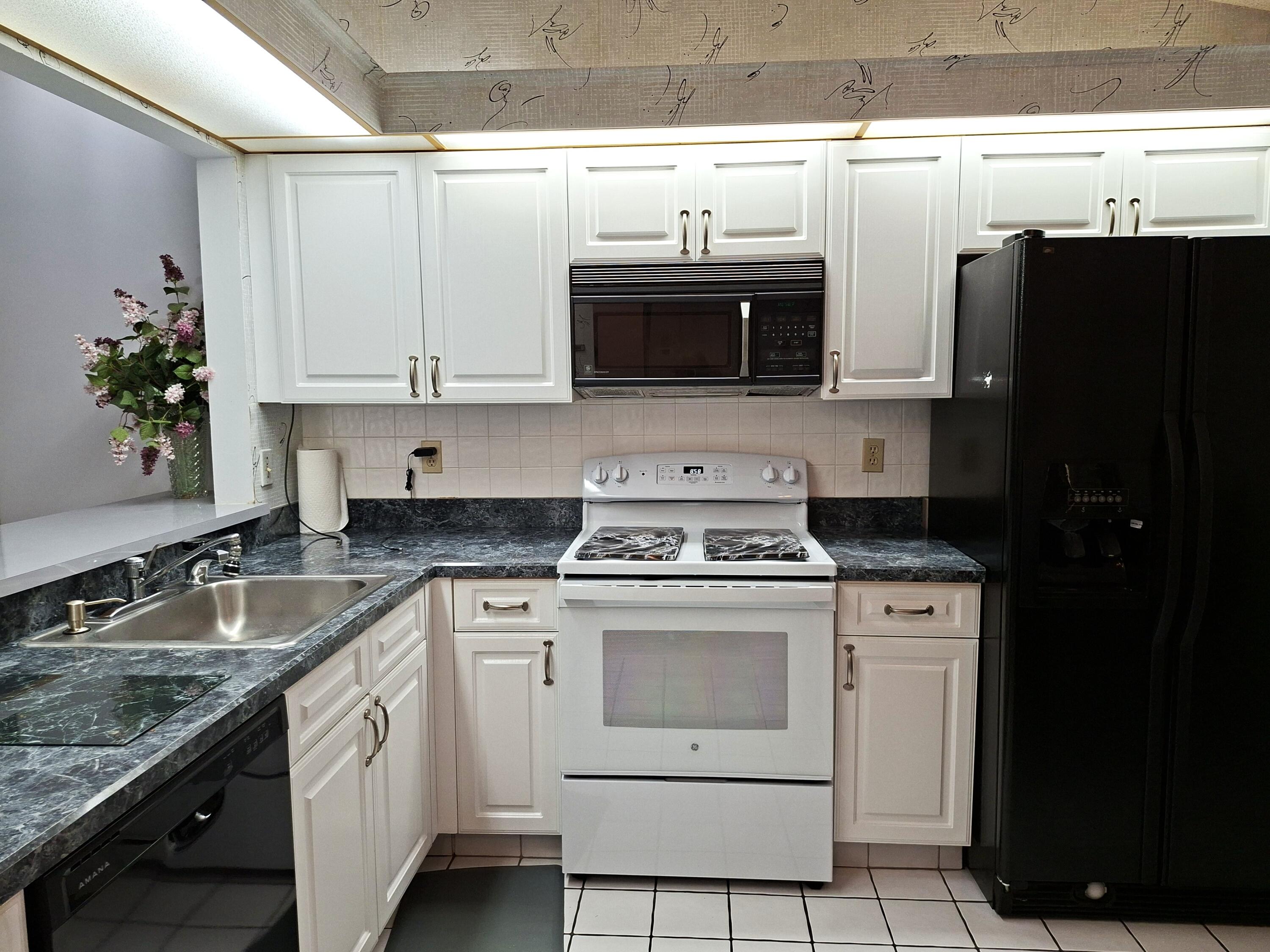 5798 Brook Bound Lane — Photo 4