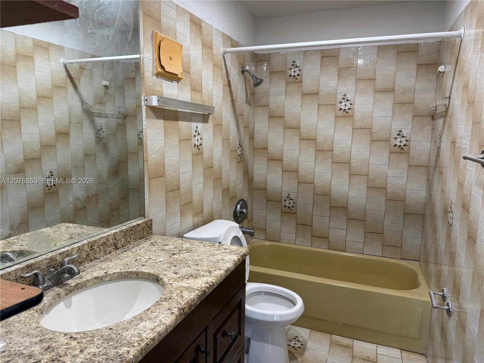 6055 W 19th Ave # 311 — Photo 4