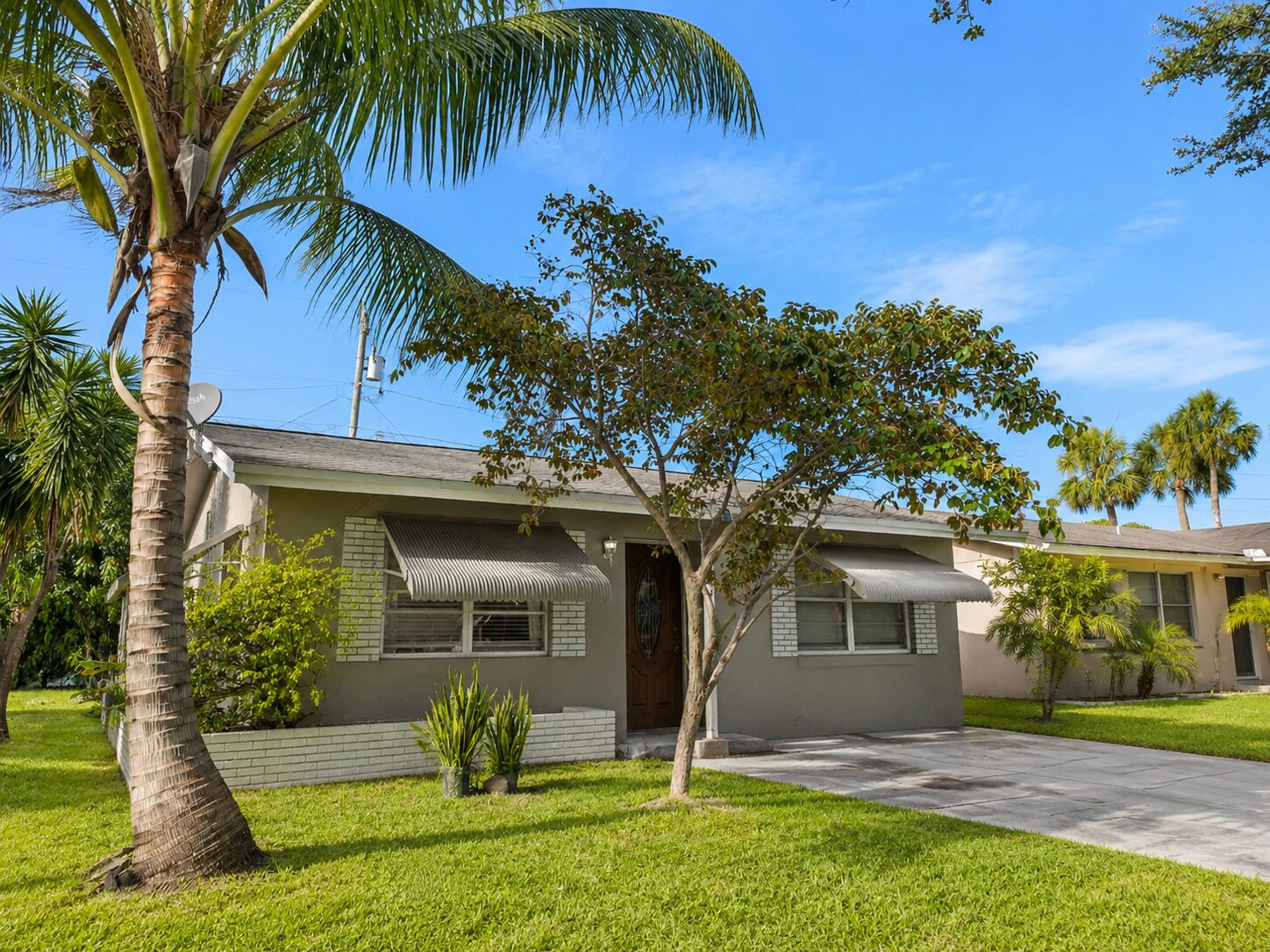 2603 NW 54TH Street — Photo 2