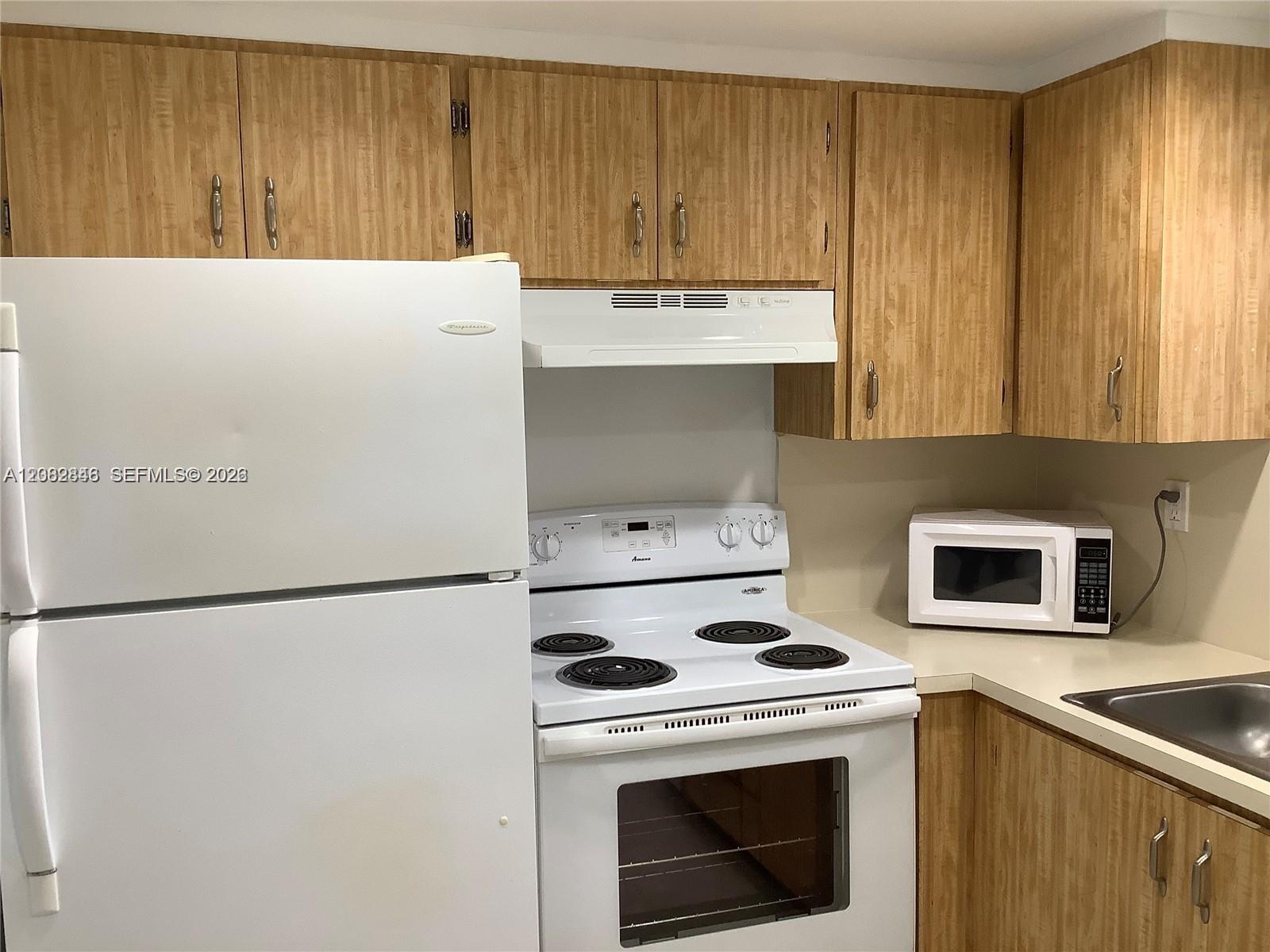 9359 Fontainebleau Blvd # F307 — Photo 3
