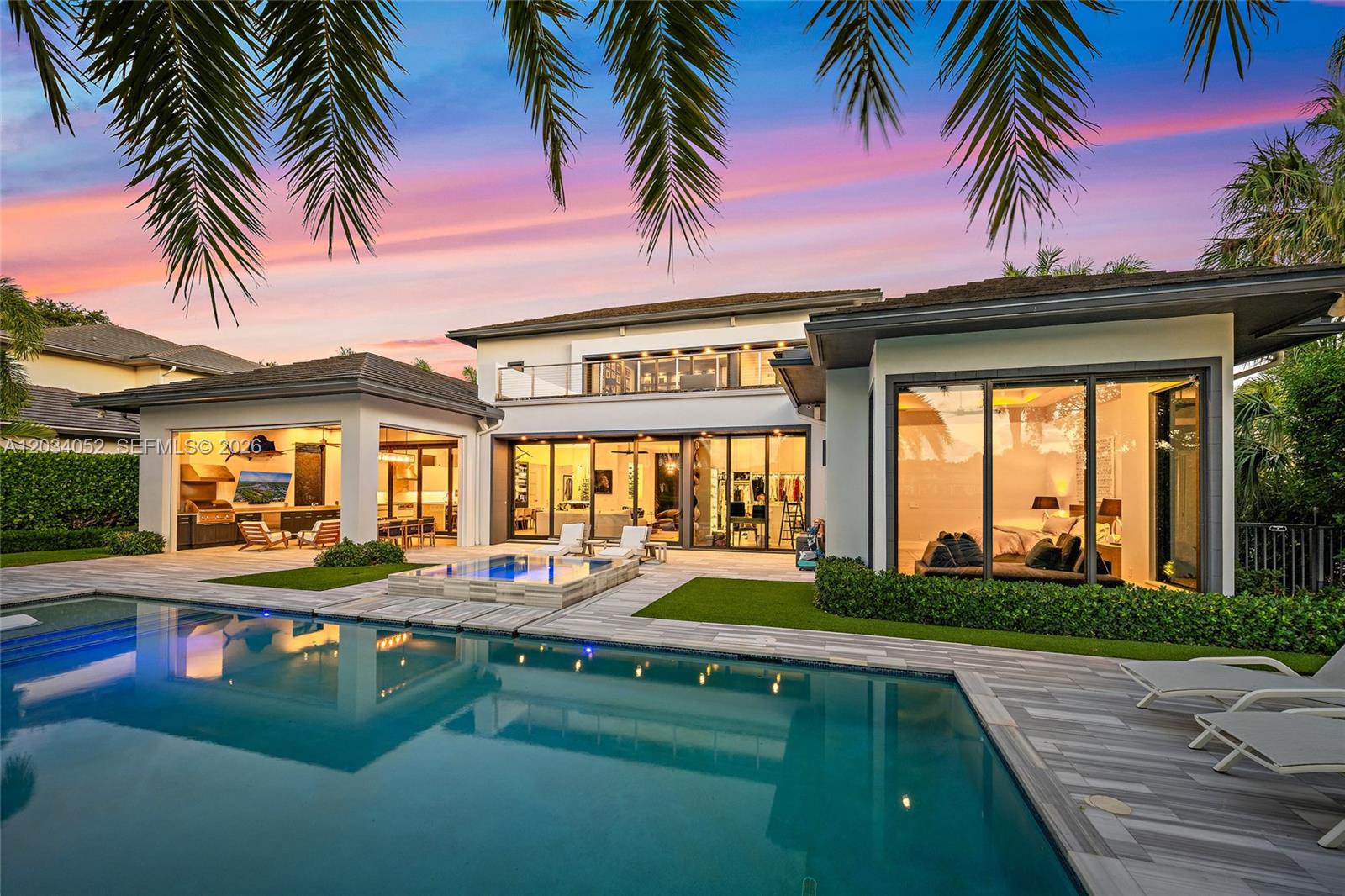 162 Commodore Dr, Jupiter FL 33477