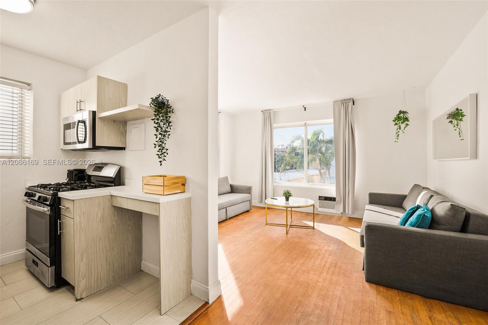 7340 Harding Ave # 17 — Photo 3