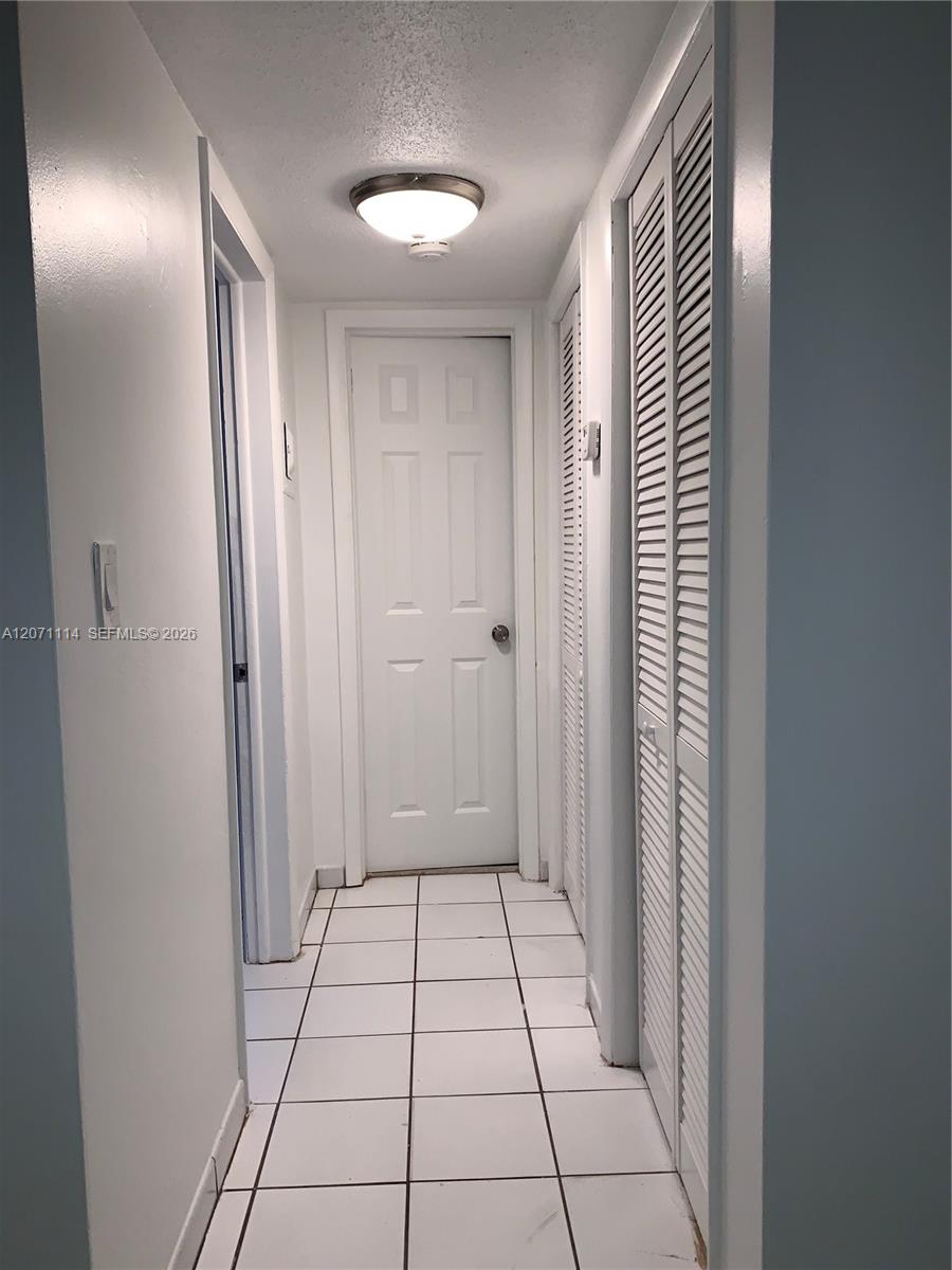 2612 Johnson St # 4 — Photo 4