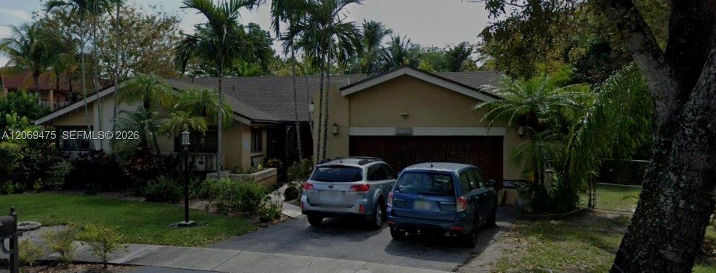 10220 SW 91st St, Miami FL 33176