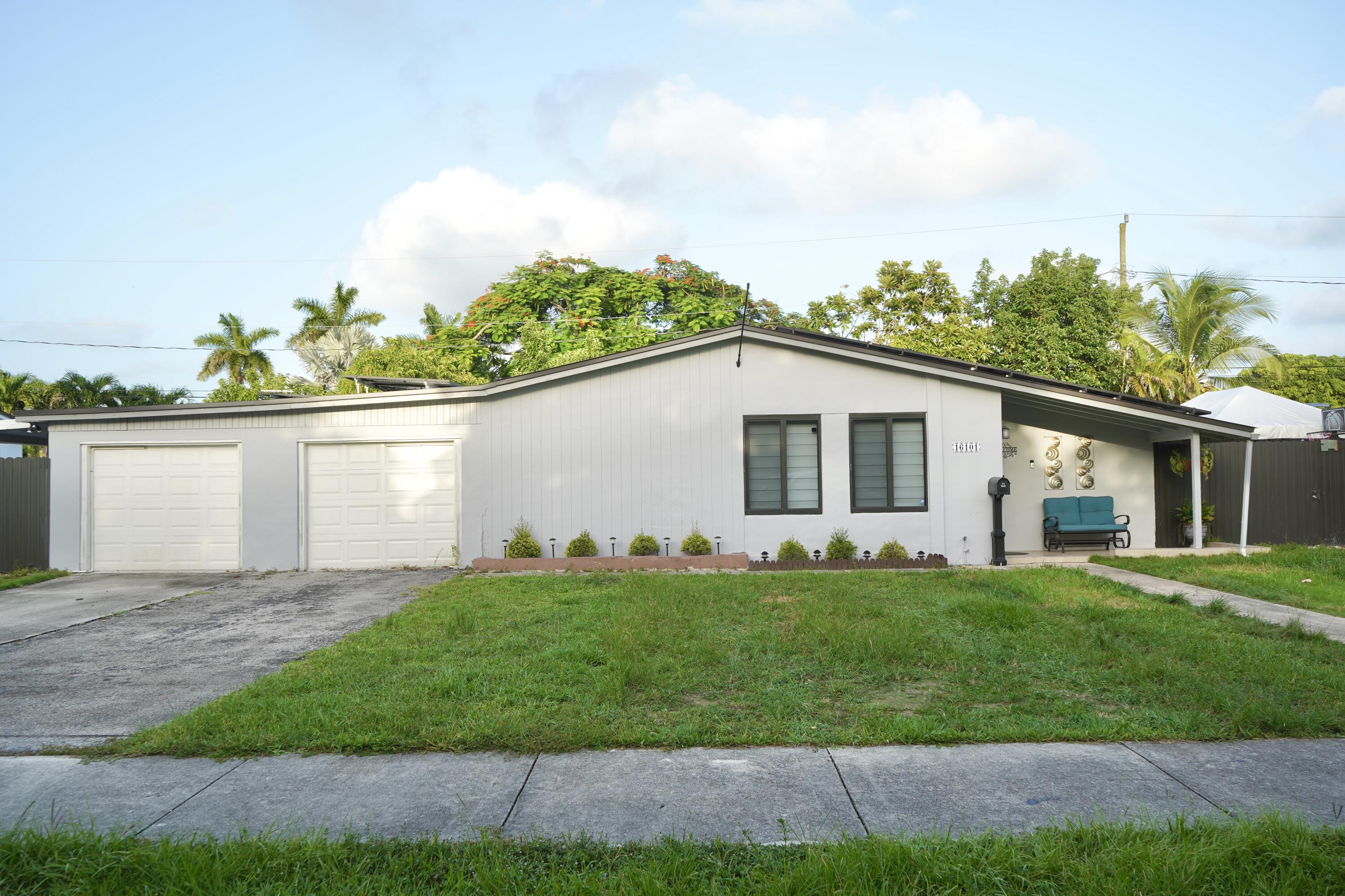 16101 SW 98th Avenue, Miami FL 33157