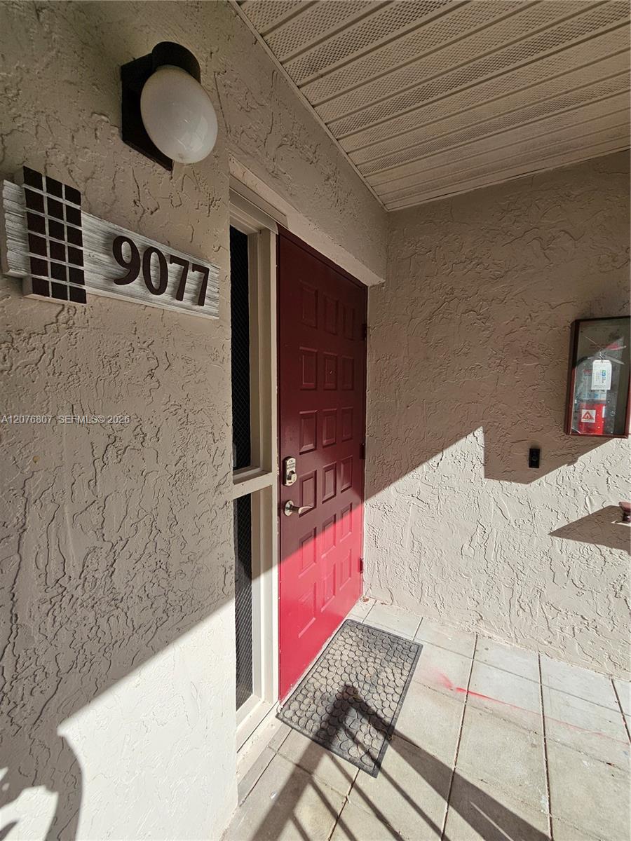 9077 SW 138th Pl # 9077 — Photo 4
