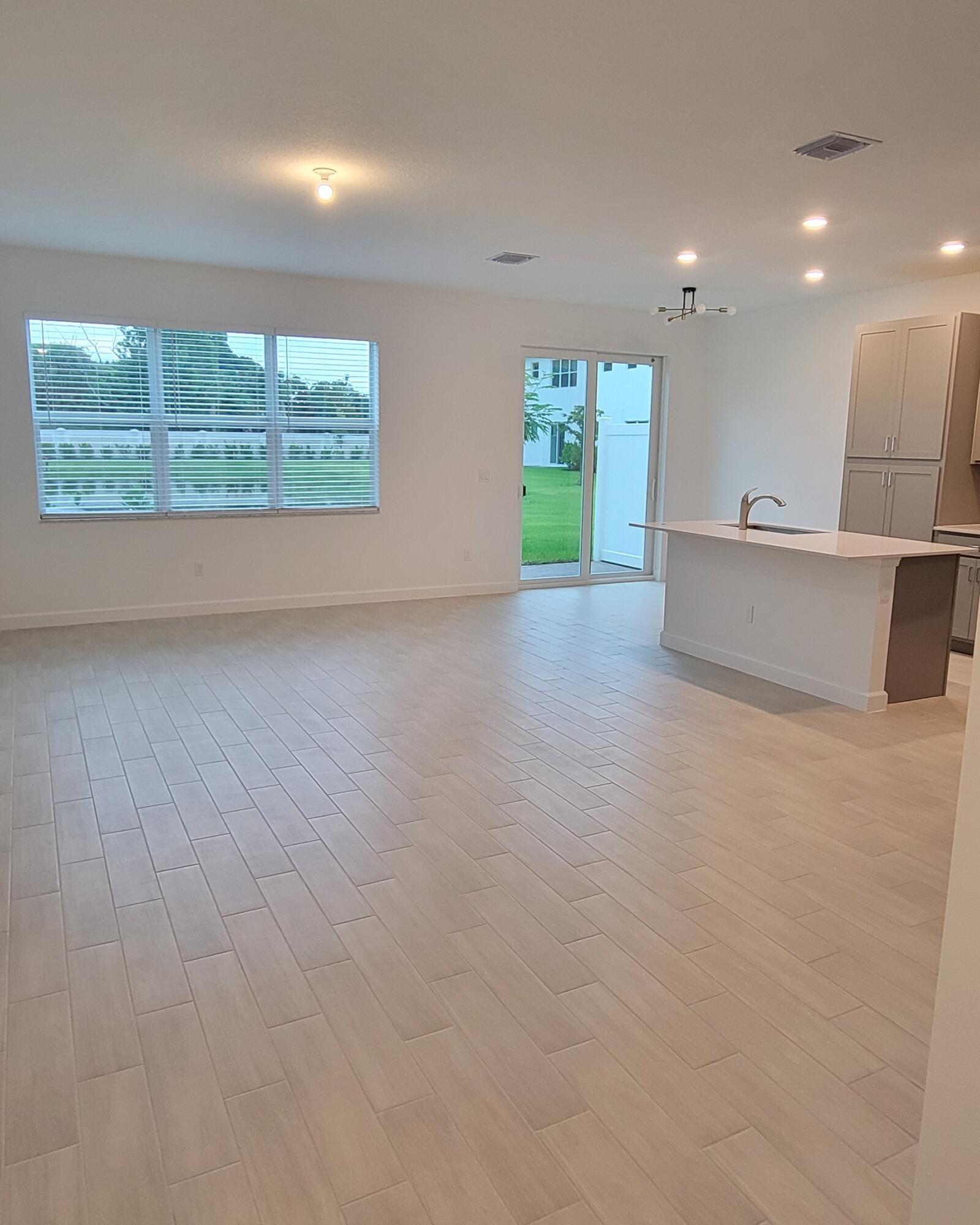 4946 Navali Drive, Lake Worth FL 33467