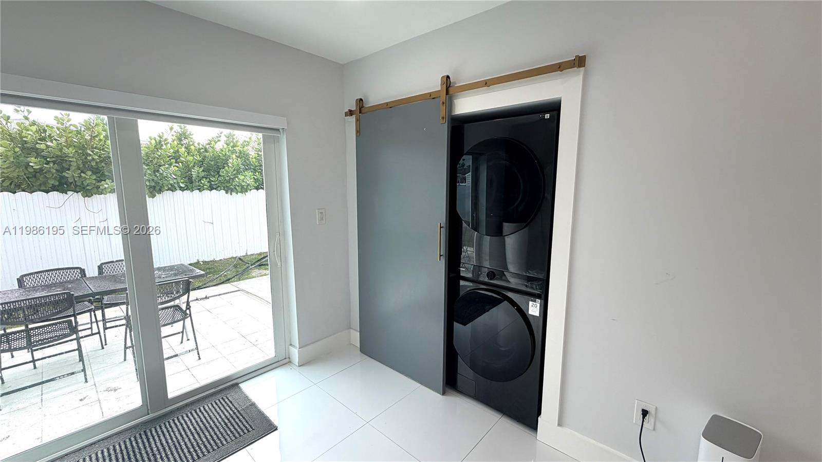 14401 Boggs Dr — Photo 5