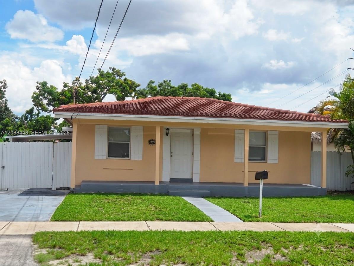 325 SW 63rd Ave # 325, Miami FL 33144