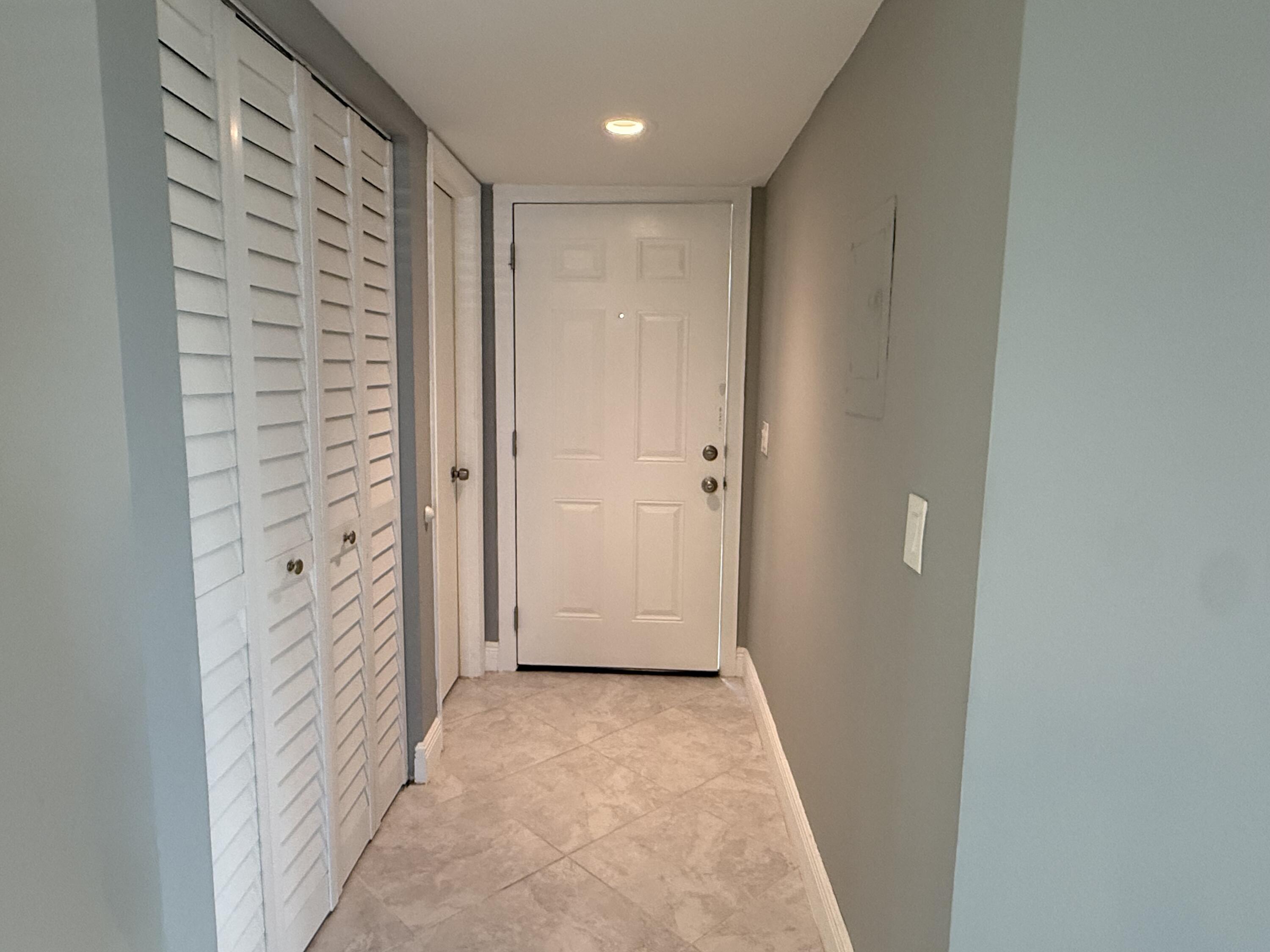 482 PIEDMONT K — Photo 2