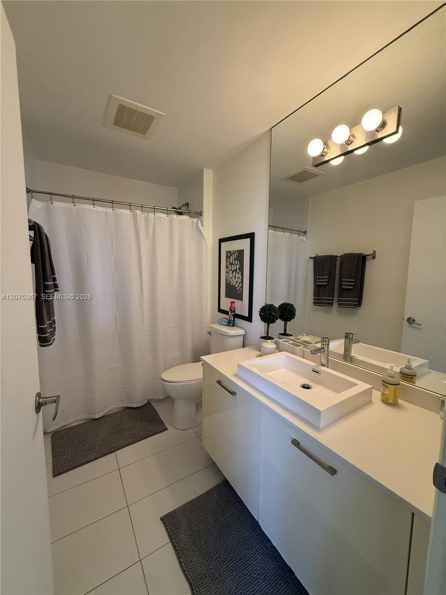 151 SE 1st St # 405 — Photo 5