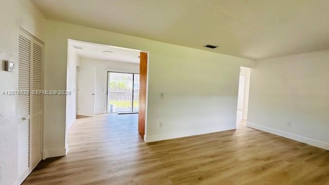 6371 SW 39th St — Photo 2