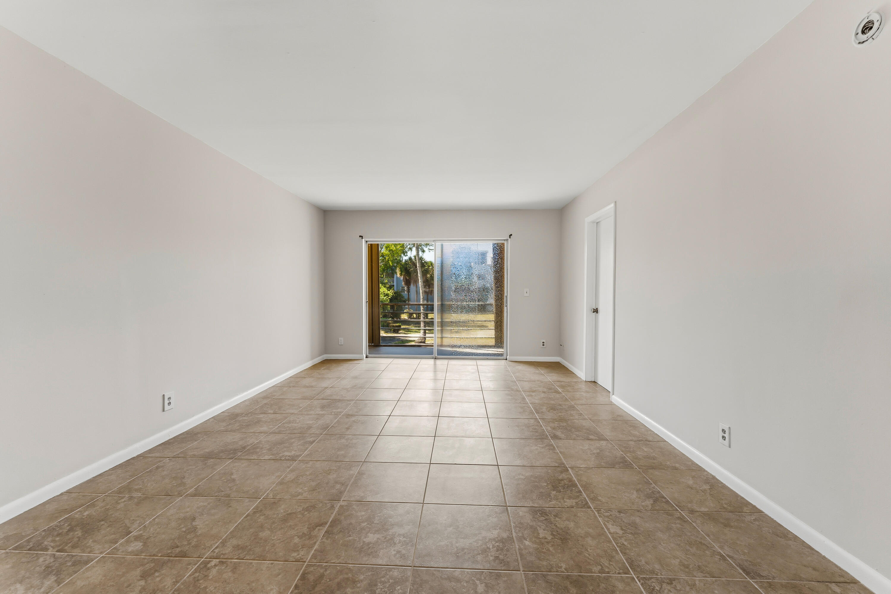 1638 EMBASSY Drive # 208 — Photo 4