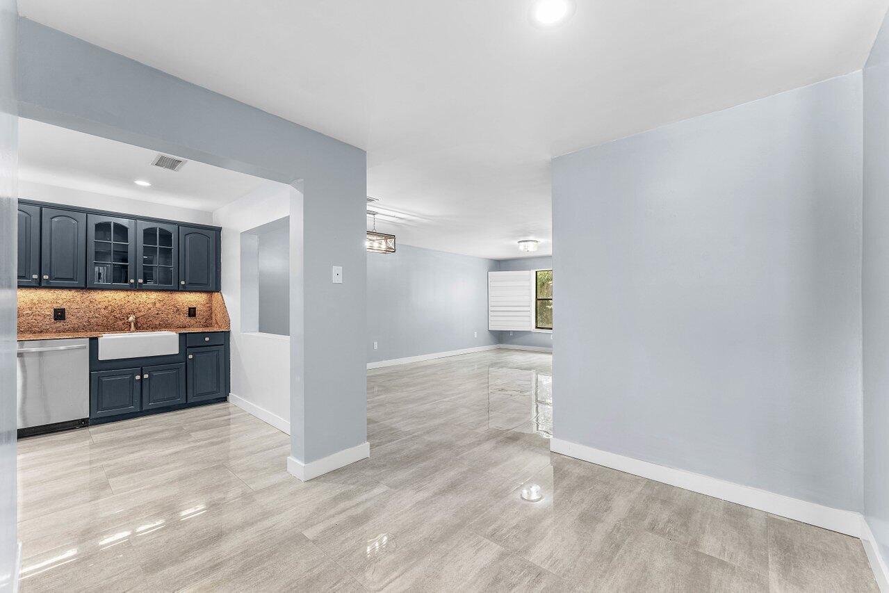 13095 BELHAVEN Court # 5 — Photo 4
