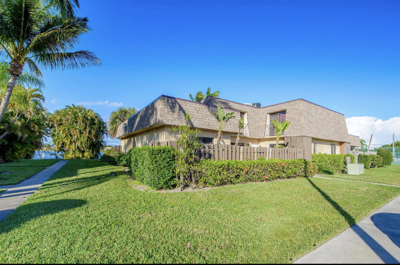 4101 N Waterview Circle # a, Palm Springs FL 33461