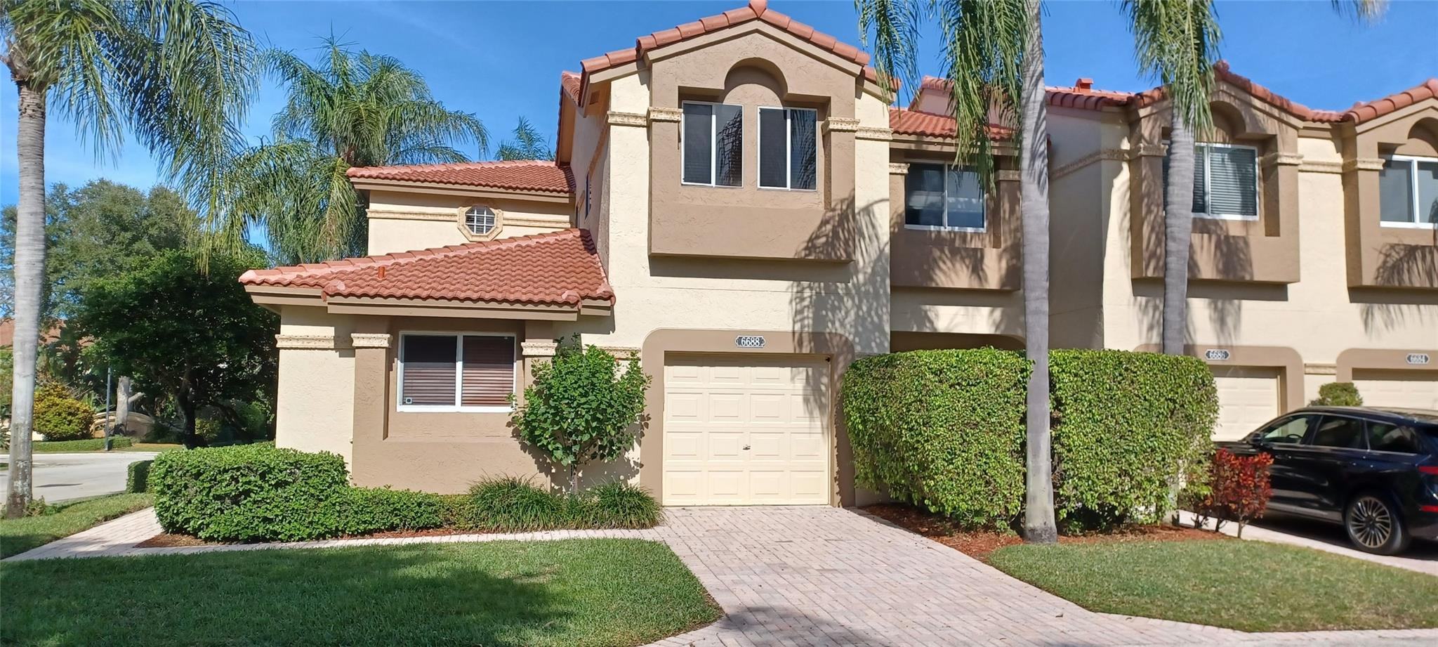 6688 Via Regina, Boca Raton FL 33433