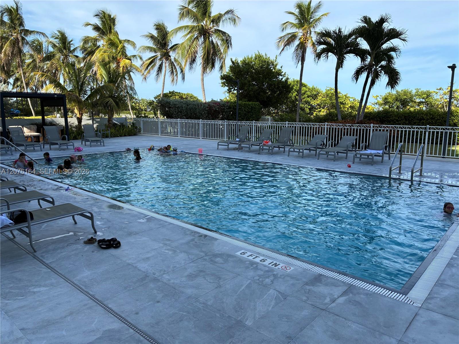 4301 Collins Ave # 402 — Photo 3