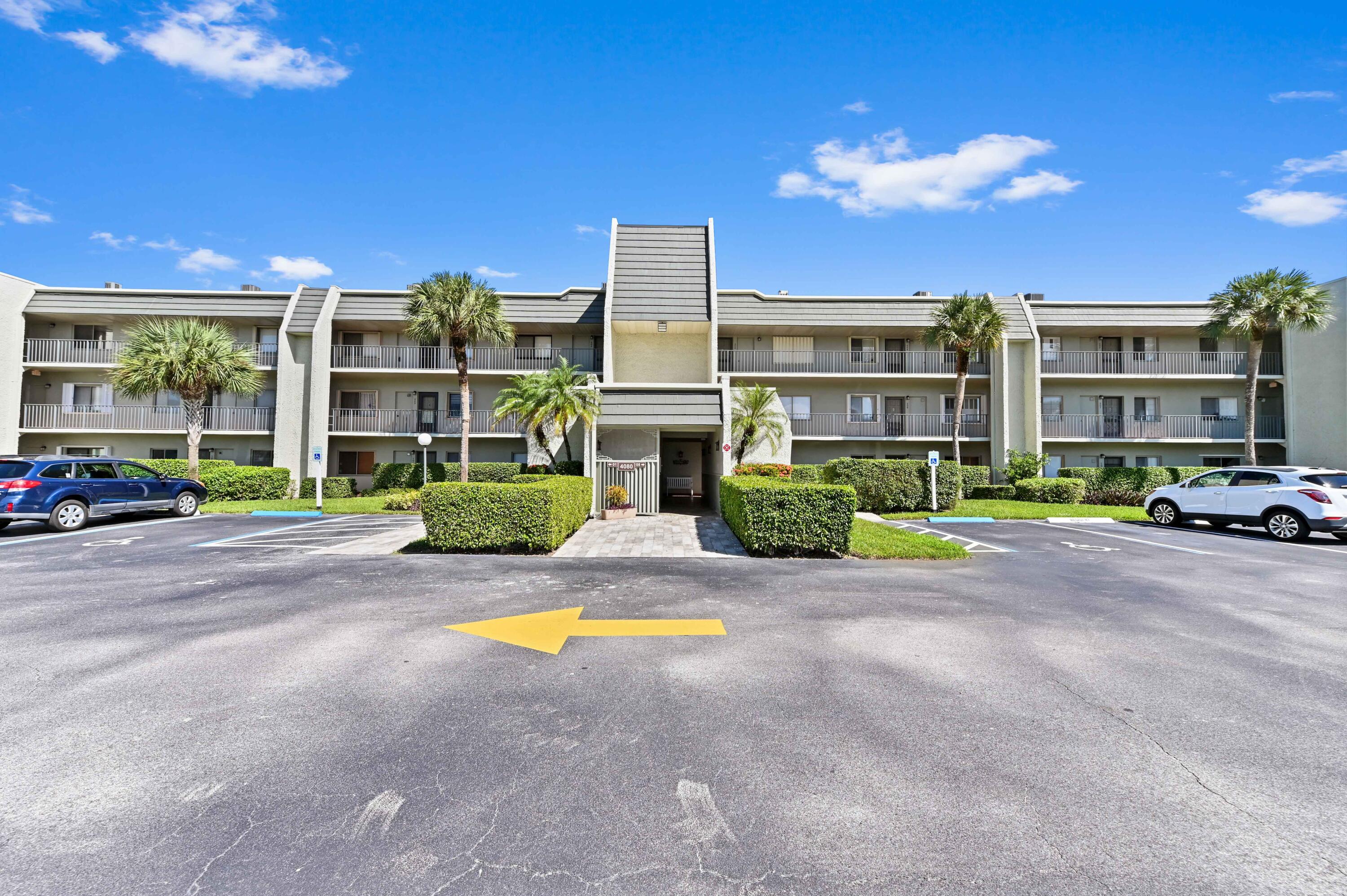 4080 Tivoli Court # 202, Lake Worth FL 33467