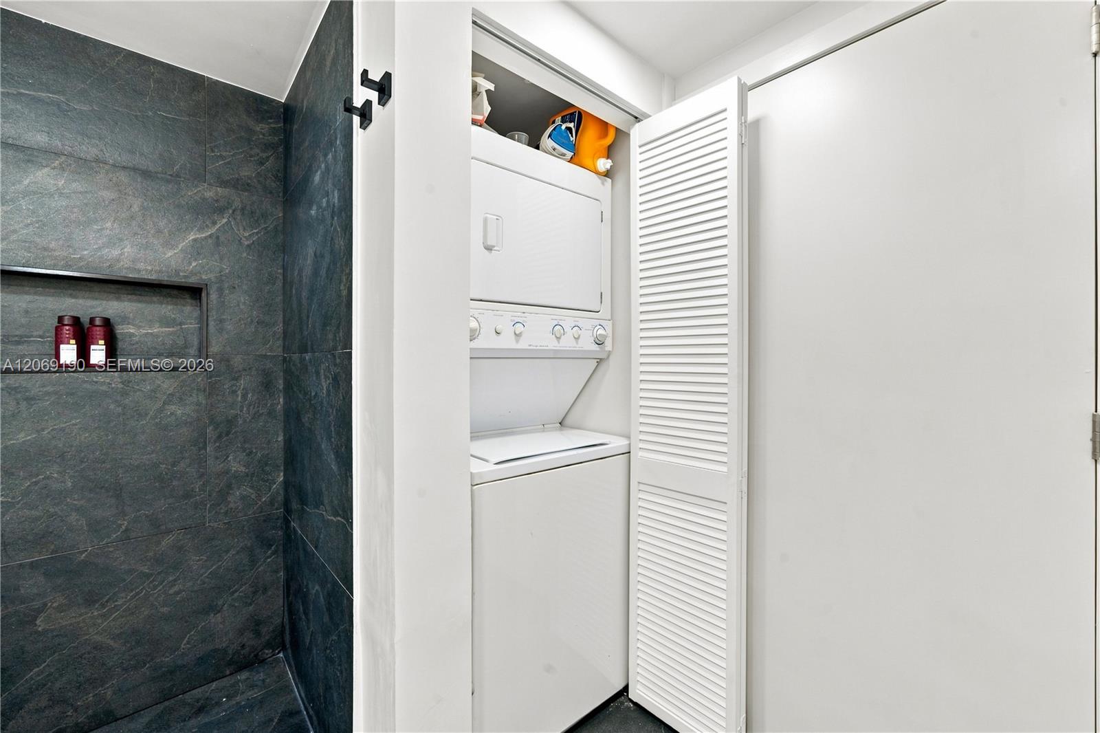1750 N Bayshore Dr # 1912 View 12