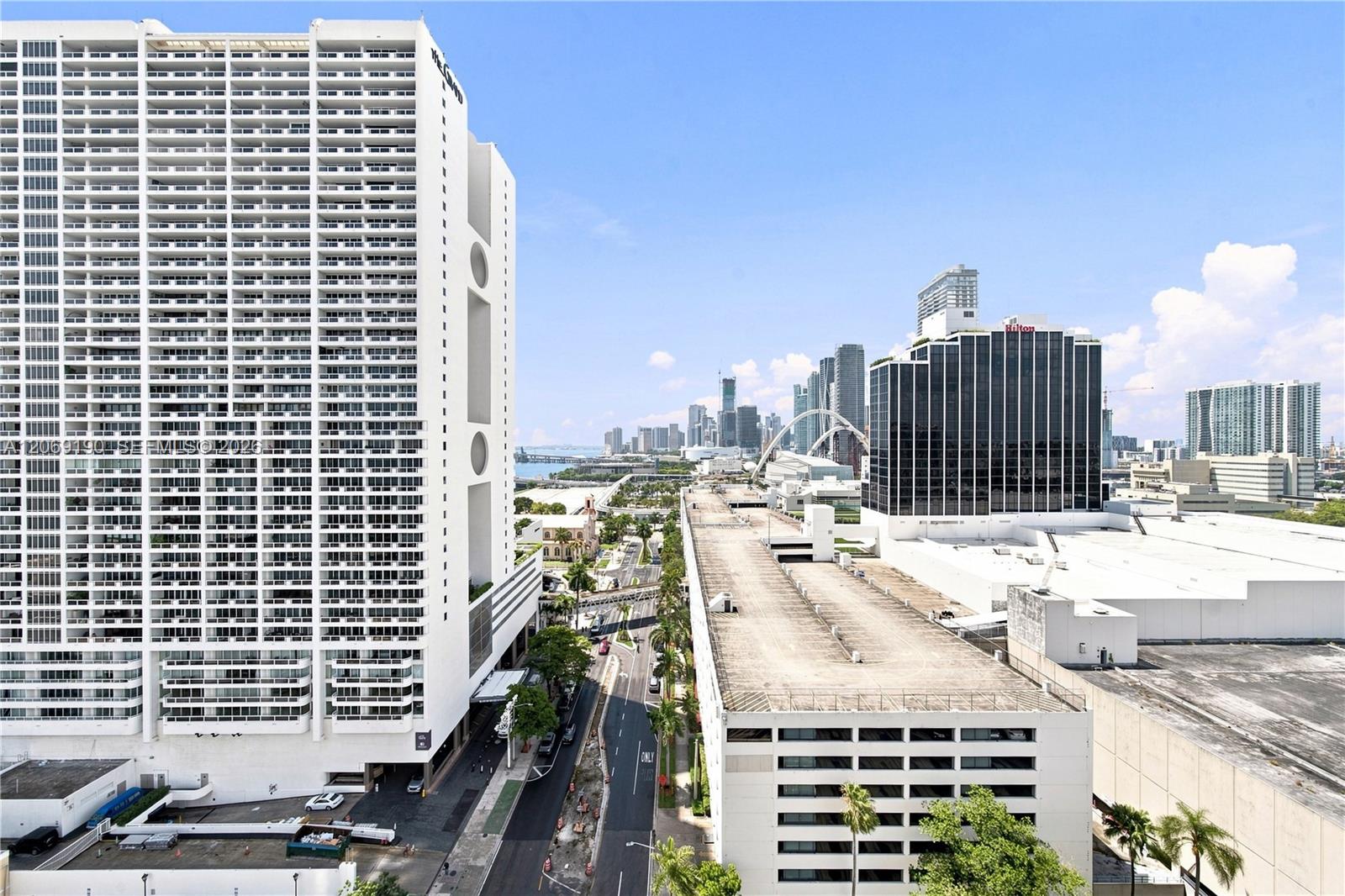 1750 N Bayshore Dr # 1912 View 13