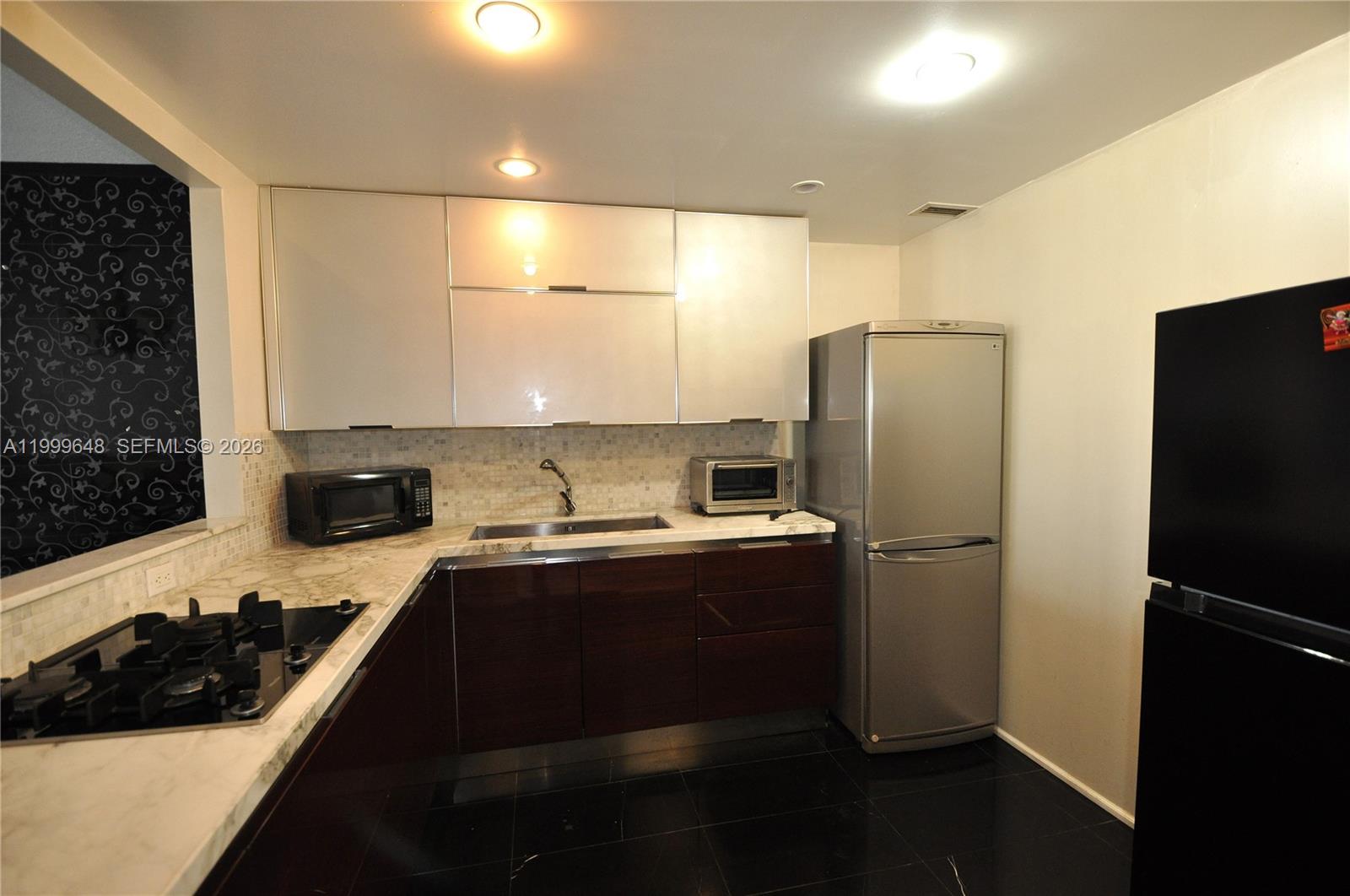 2030 S Ocean Dr # 803 — Photo 4