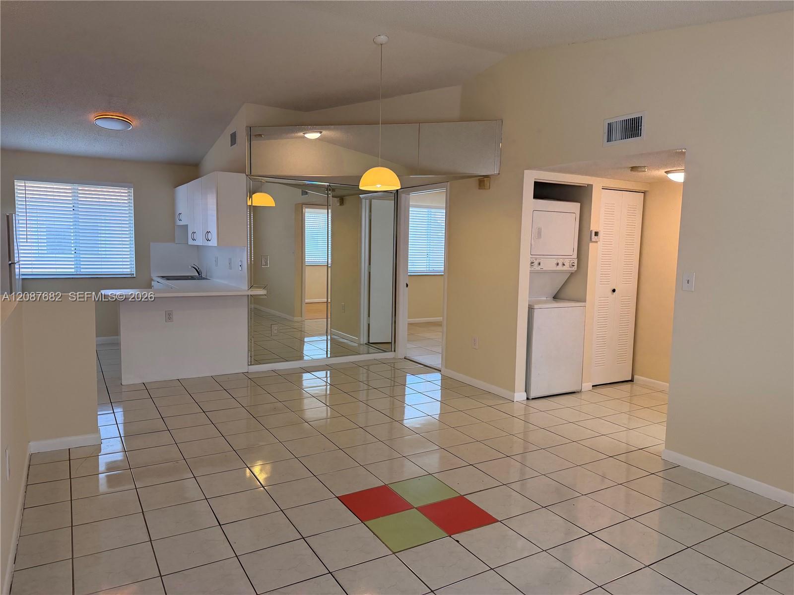 8019 Lake Dr # 202 — Photo 5