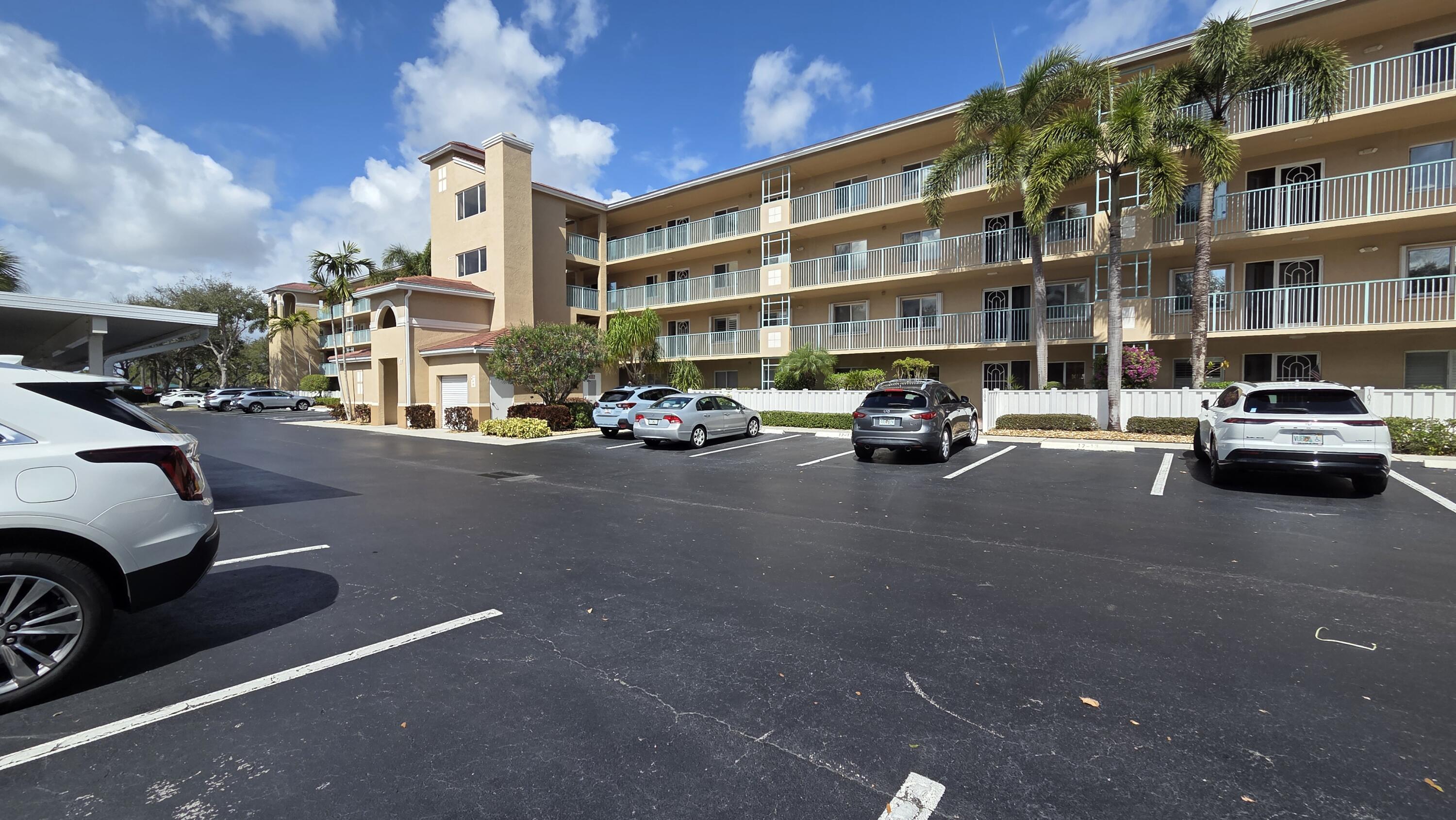 5777 Gemstone Court # 207, Boynton Beach FL 33437