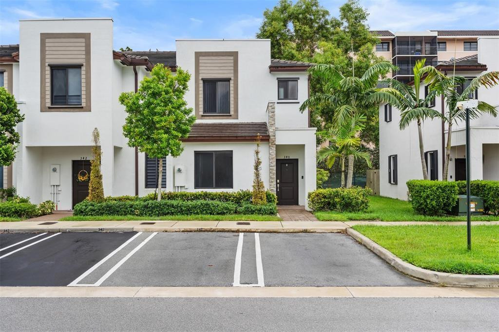340 NE 208th Terrace # 340, Miami FL 33179