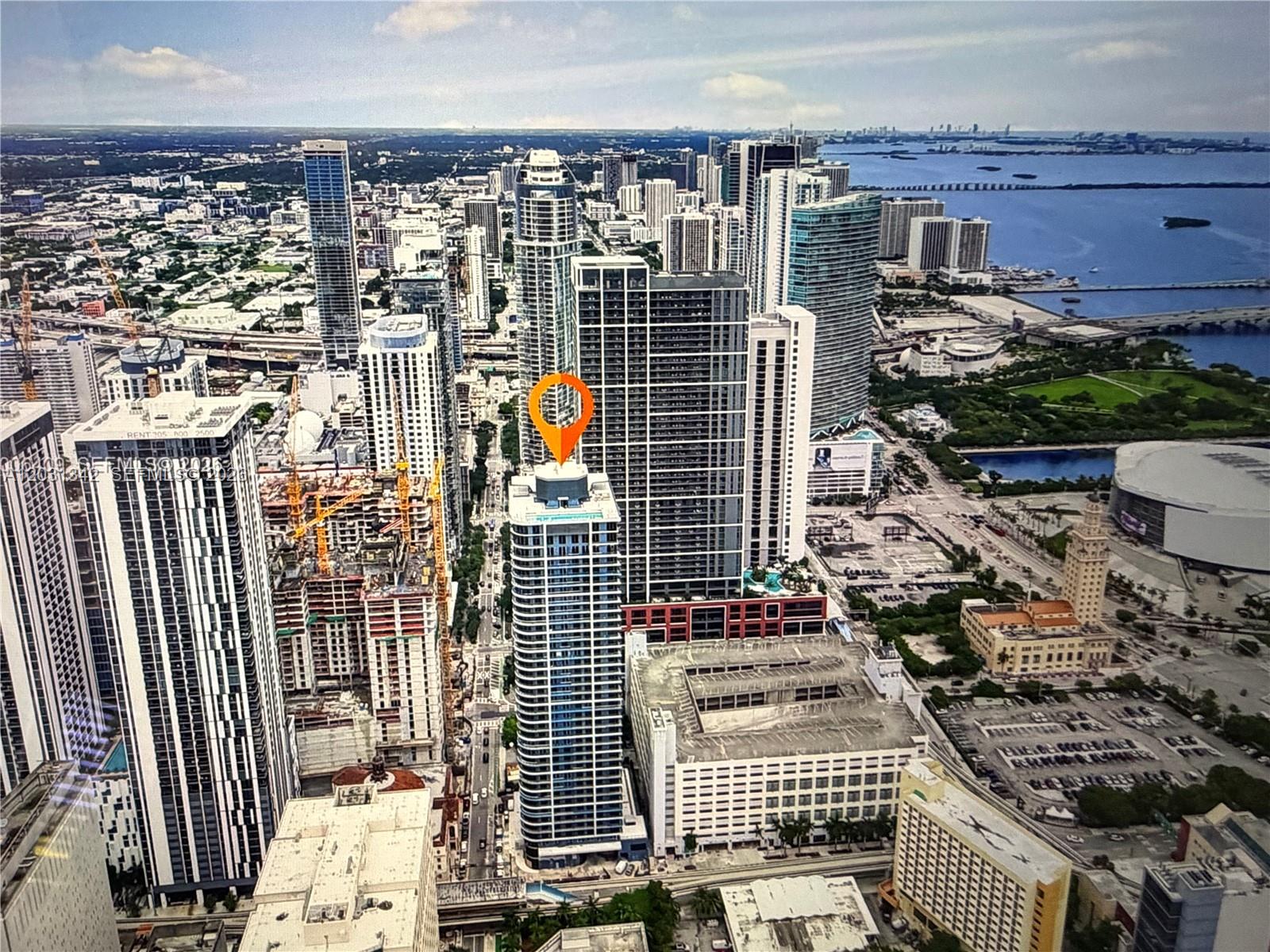 121 NE 5th St # 1012A, Miami FL 33132