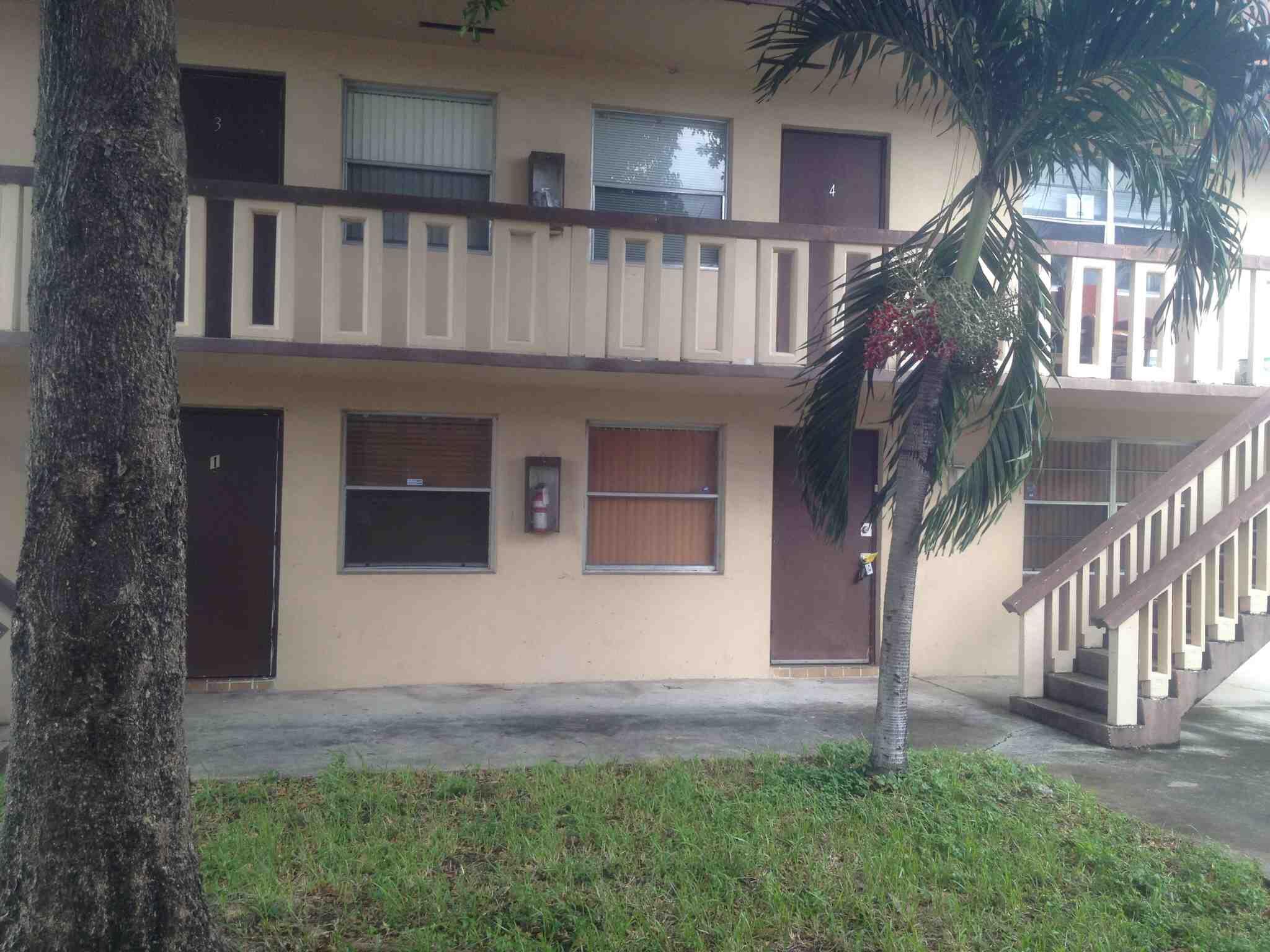 3660 SW 60TH Avenue # 2 — Photo 4